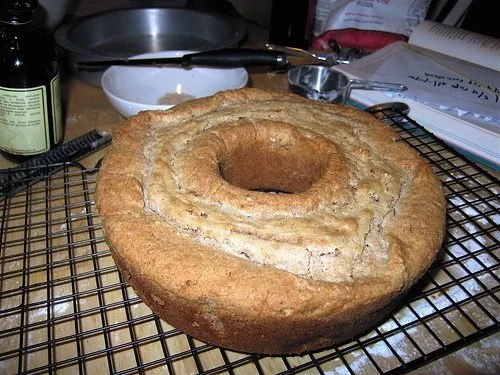 Life Getting Bland? Make An Indonesian Spice Cake