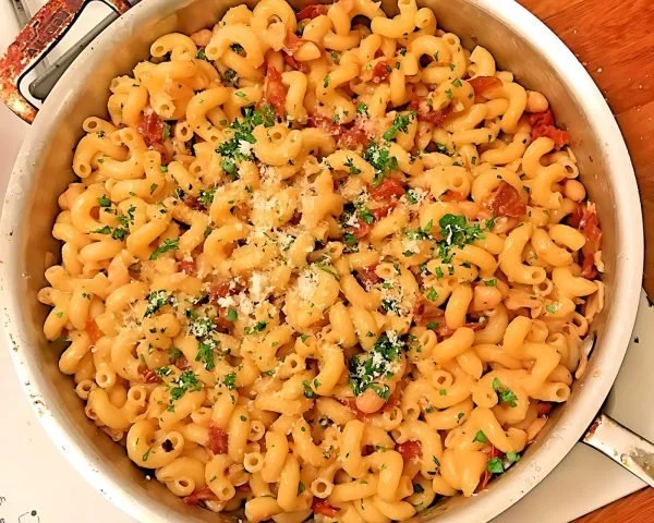 Cavatappi with Sun-Dried Tomatoes and Cannellini Beans