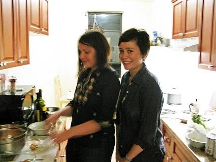 Kim Cooks Vietnamese (Bo Luc Lac & Cha Gio)