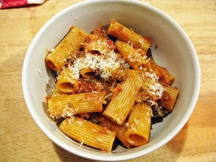 Rigatoni Bolognese