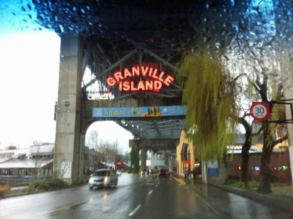 Eating Vancouver (In The Rain)