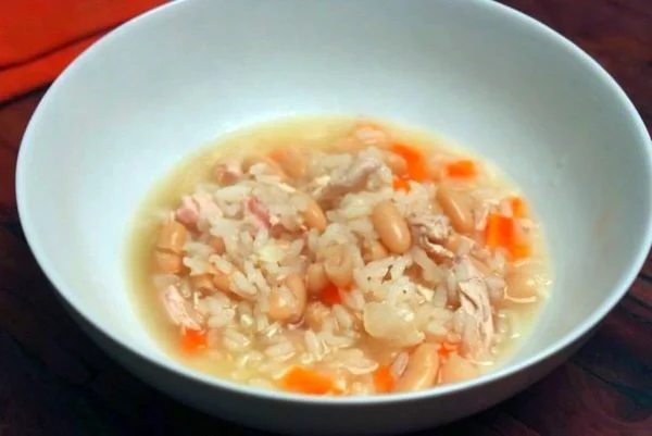 How To Turn Leftover Chicken Into A Tasty Soup