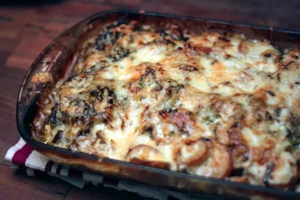 Socca (An Italian Beef, Cabbage & Potato Casserole)