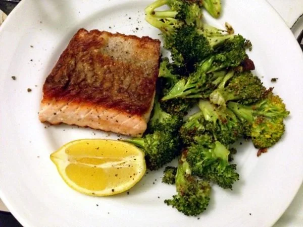 Seared Salmon with Roasted Broccoli
