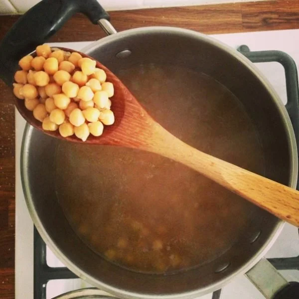 Cook A Pot of Chickpeas, Eat For A Week