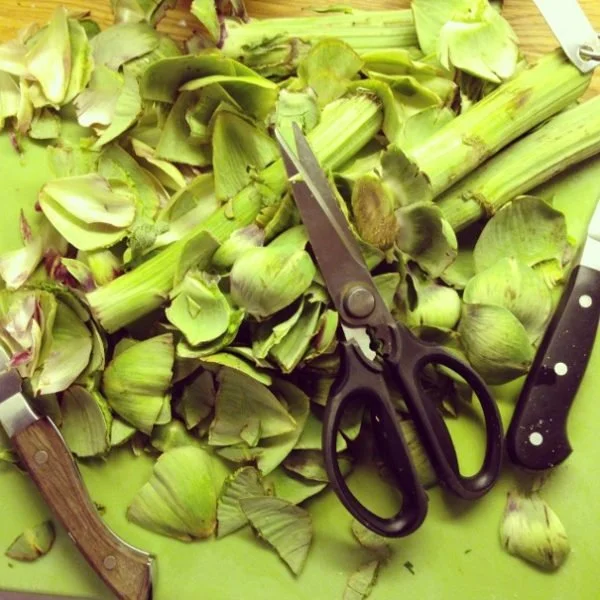The Art of Eating Artichokes