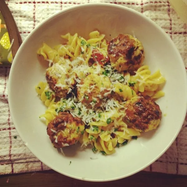 Spicy Chicken Meatballs with Fusilli