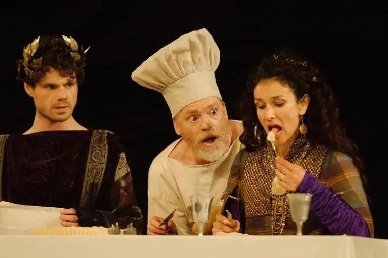 Ten Things You Should Never Serve At A Dinner Party