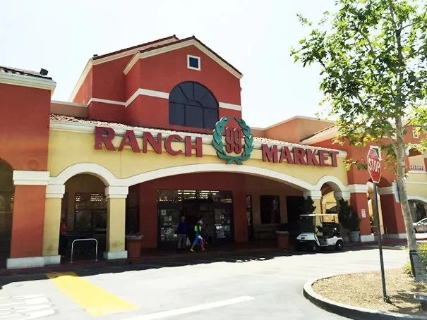 Let’s Go To A Chinese Supermarket!