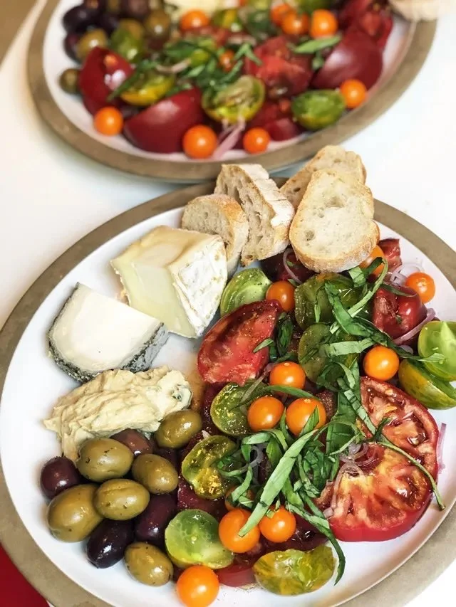 A Monday Night Picnic