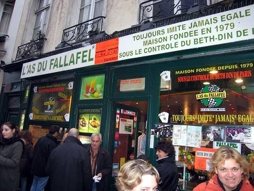 Paris, Day Five: Secret Little Nooks [L'As Du Fallafel, Berthillon, La Muse Vin]